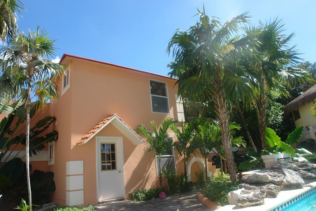 Residencia Los Encantos Cancun Exterior photo