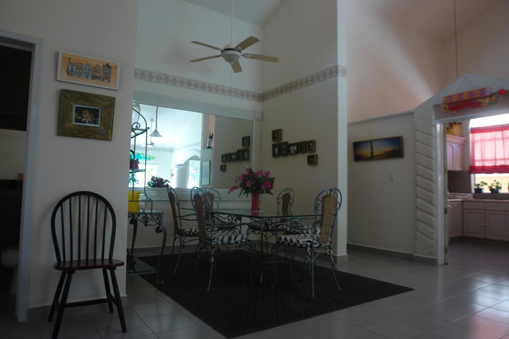 Residencia Los Encantos Cancun Exterior photo