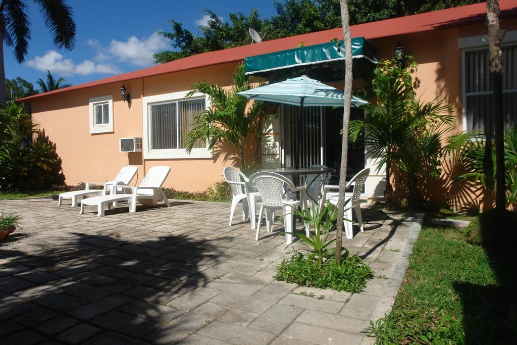 Residencia Los Encantos Cancun Exterior photo