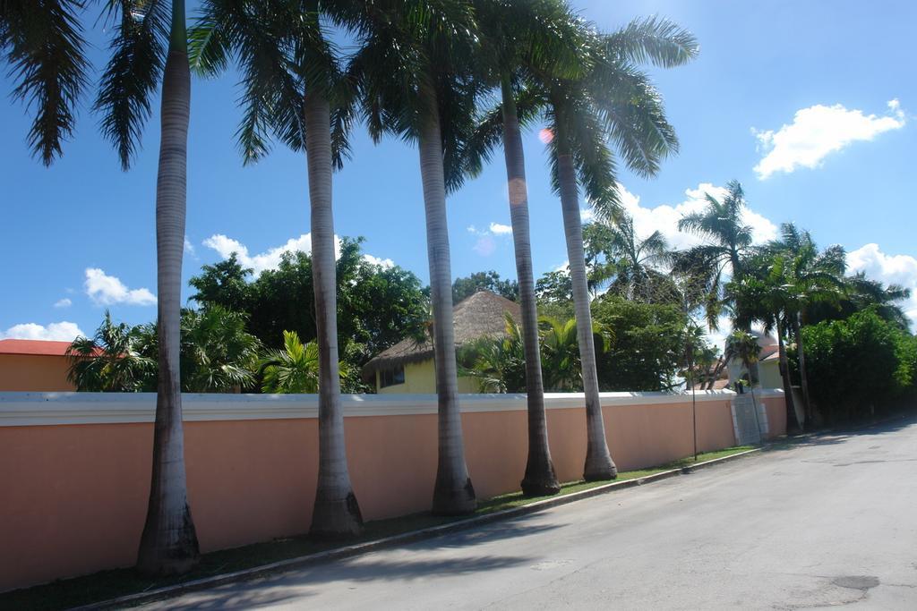 Residencia Los Encantos Cancun Exterior photo